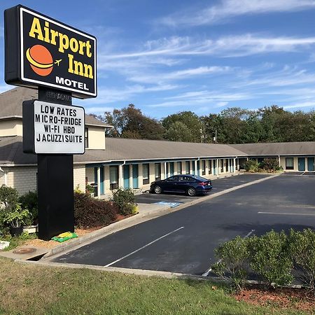 Airport Inn Motel Richmond Сандстон Экстерьер фото
